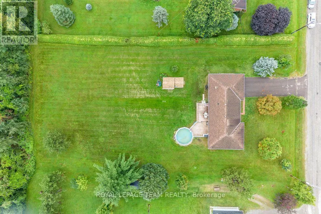 13 SPRINGFIELD DRIVE