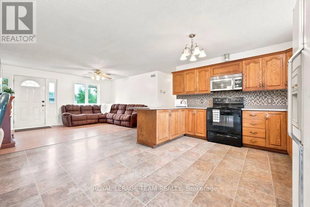 13 SPRINGFIELD DRIVE