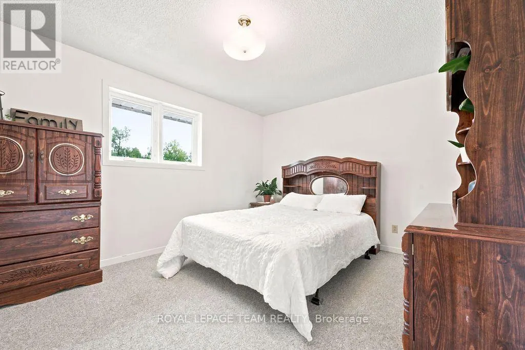 13 SPRINGFIELD DRIVE