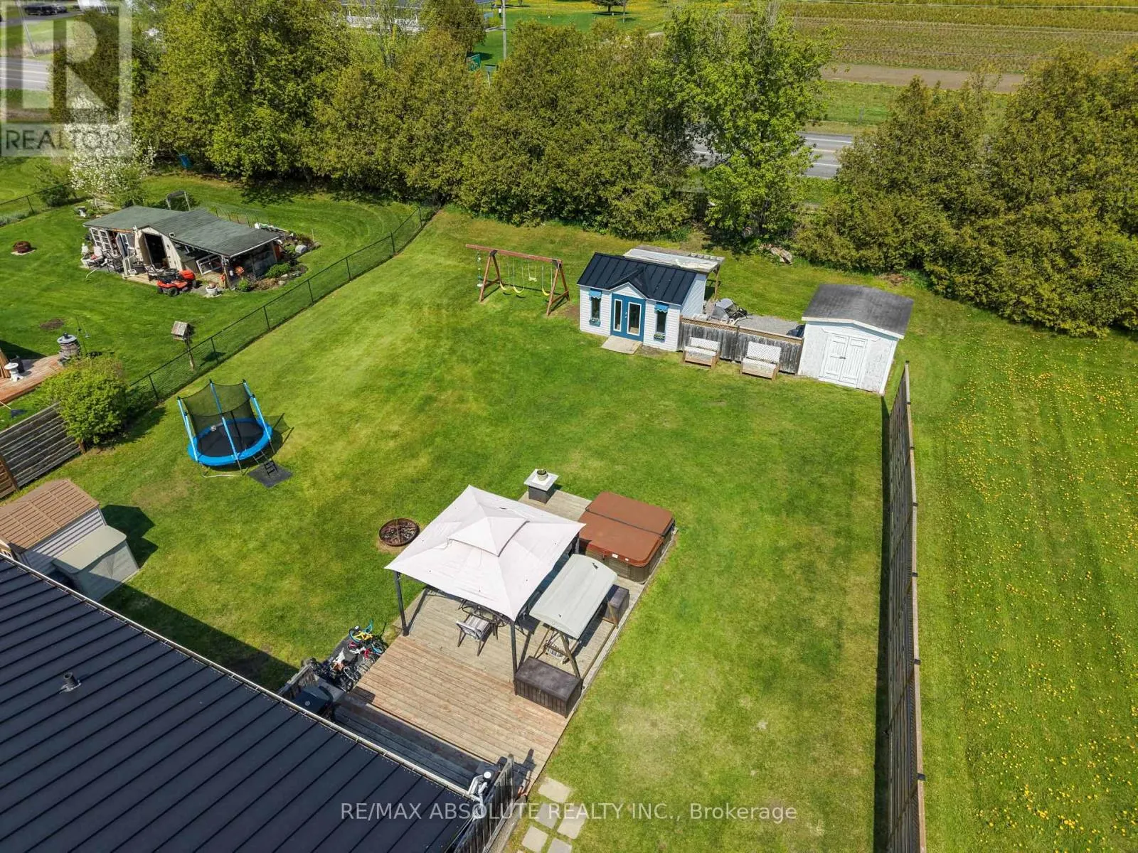 38 DUCHESSE CRESCENT