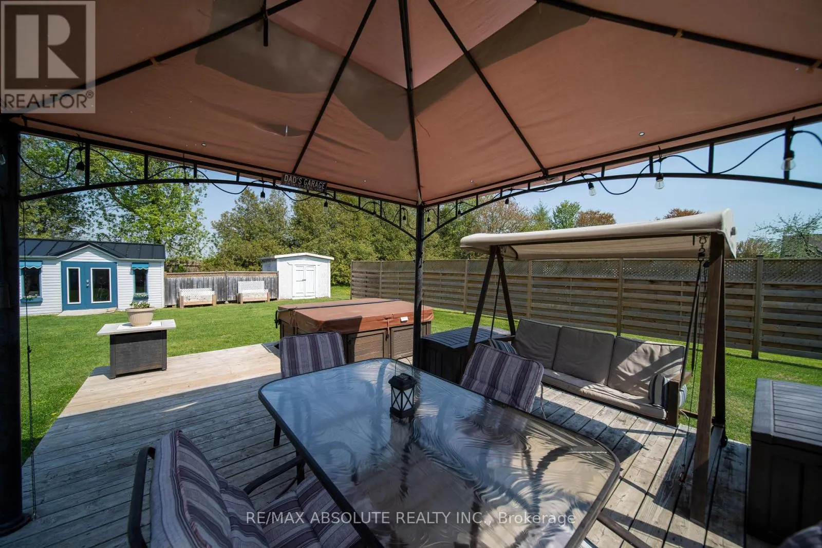 38 DUCHESSE CRESCENT