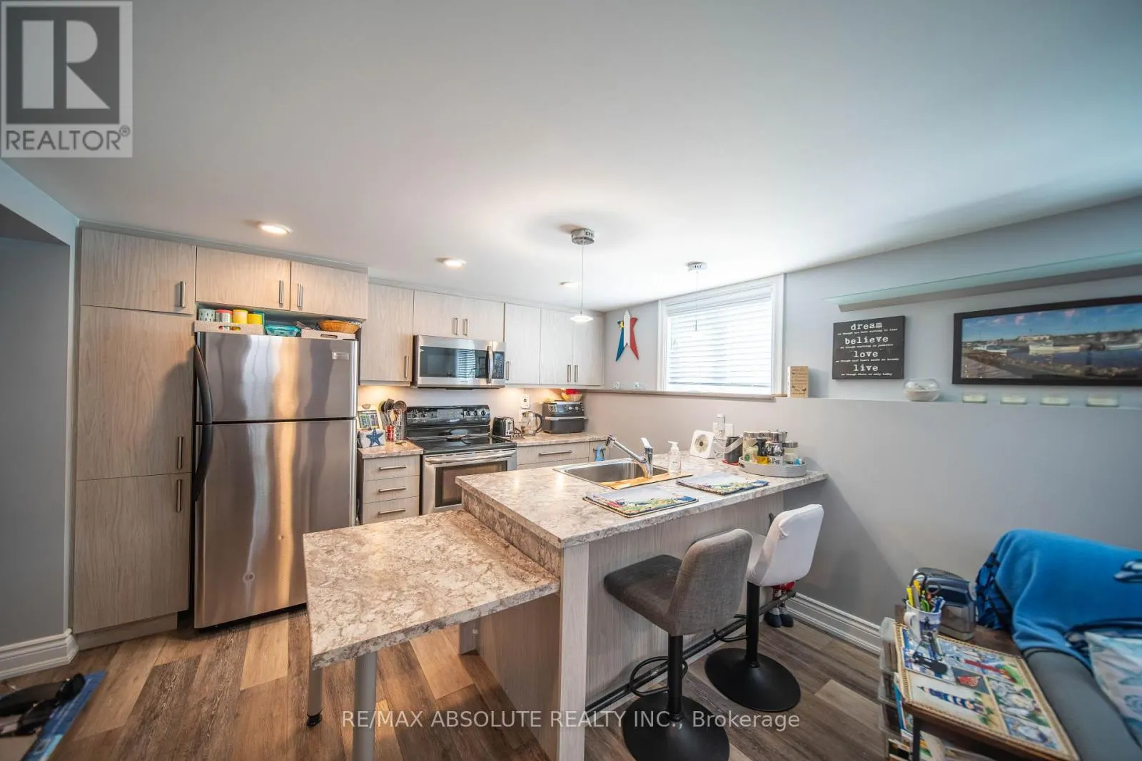 38 DUCHESSE CRESCENT