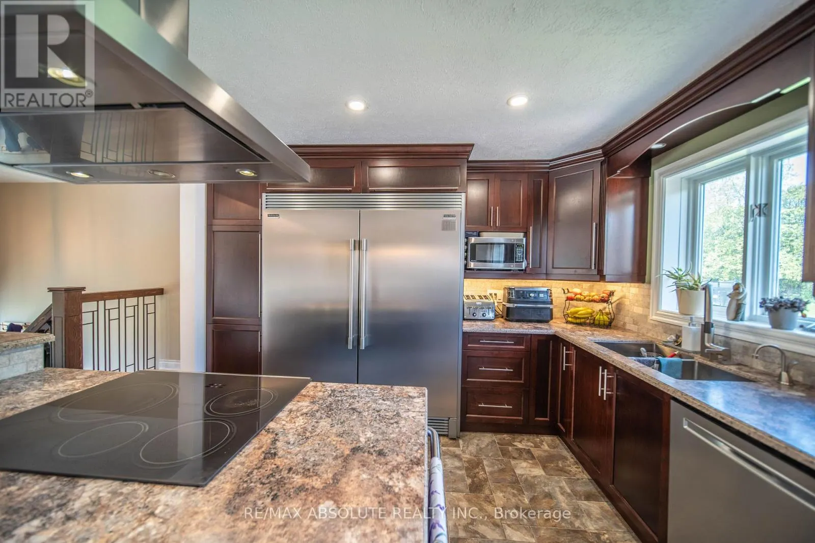 38 DUCHESSE CRESCENT