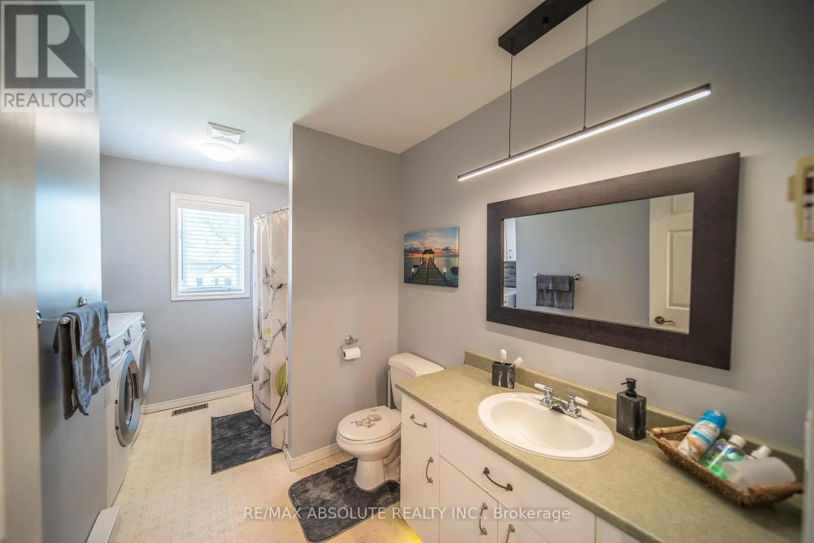 38 DUCHESSE CRESCENT