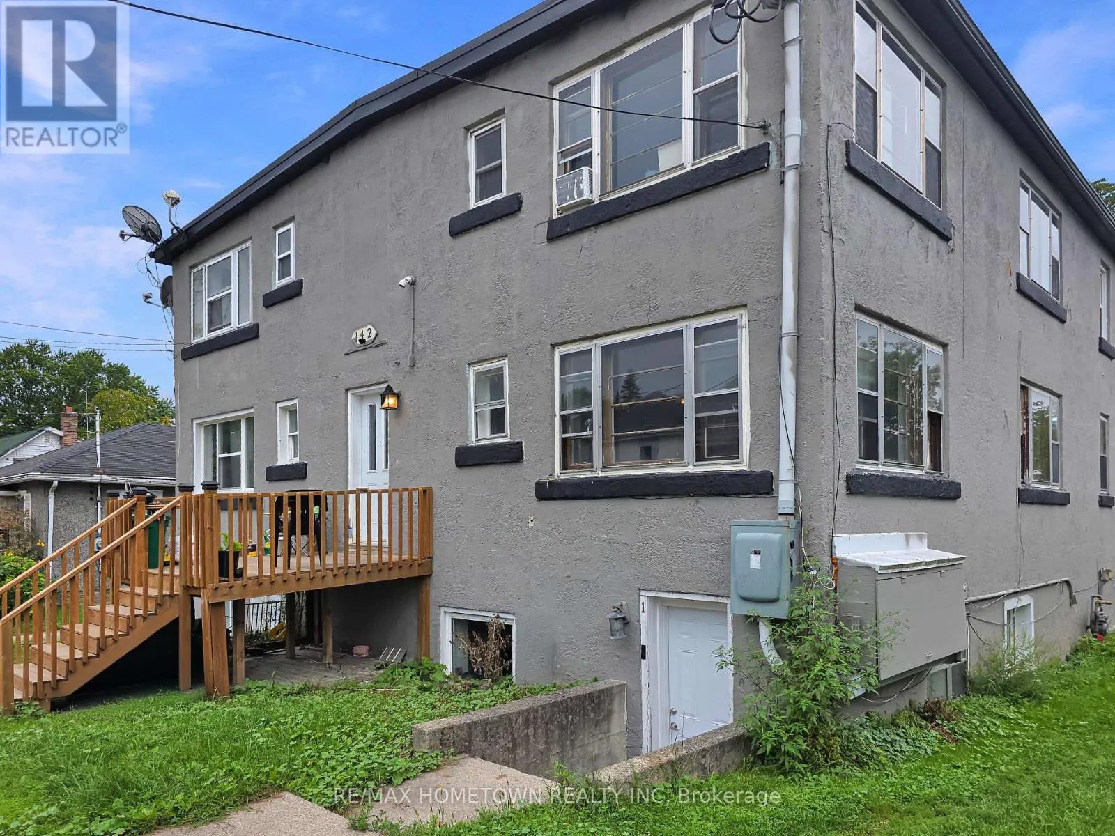 6 - 142 BROCK STREET
