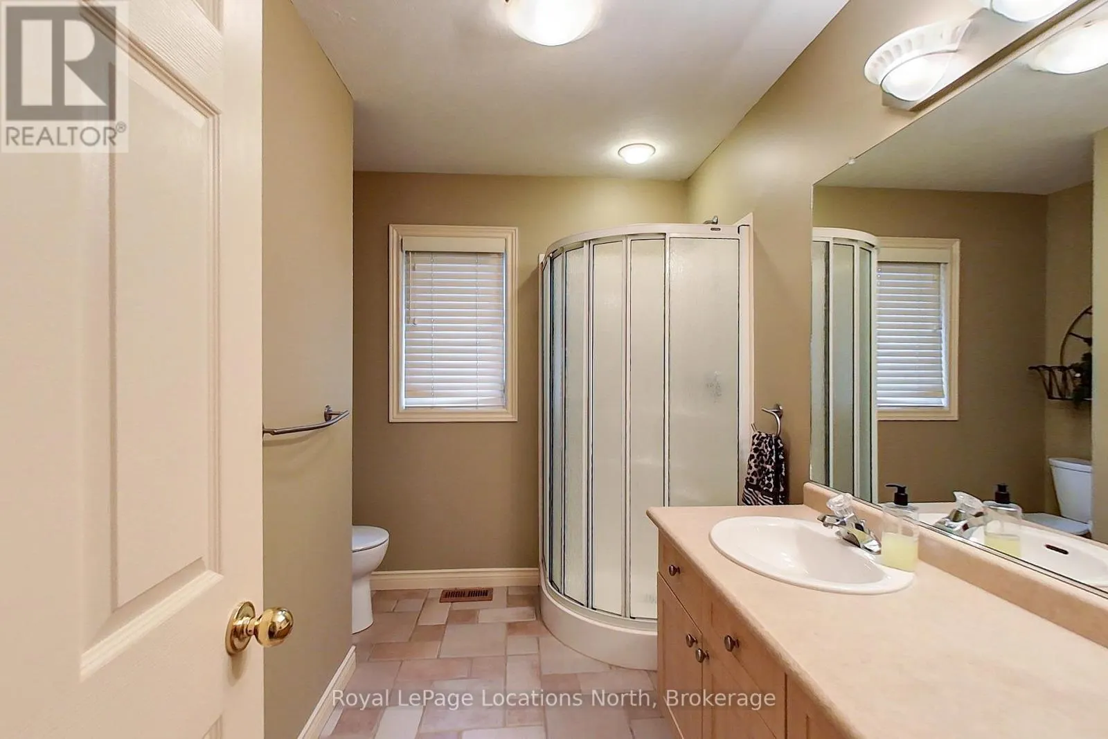 63 FAIRWAY AVENUE