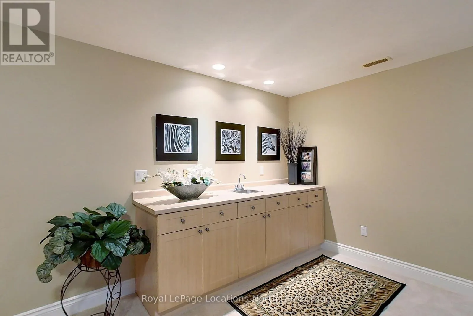 63 FAIRWAY AVENUE