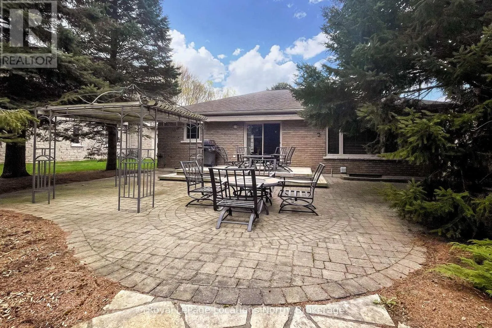 63 FAIRWAY AVENUE