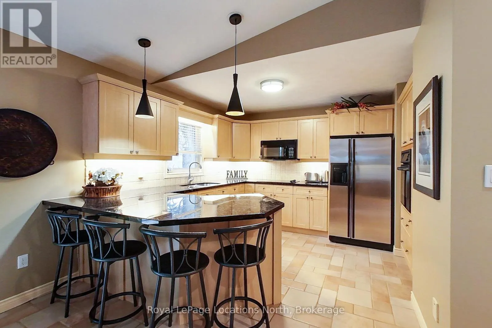 63 FAIRWAY AVENUE