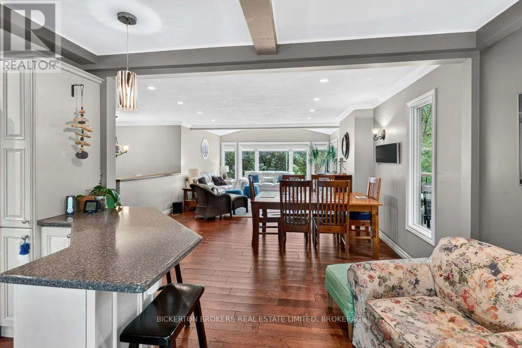 237 OLD RIVER ROAD