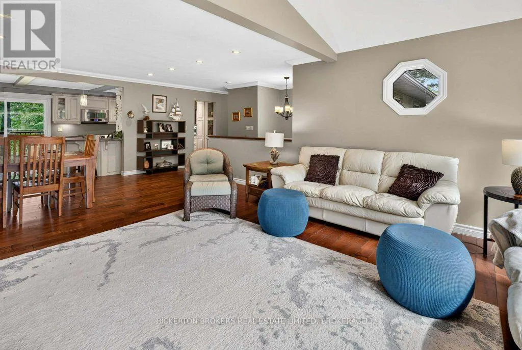237 OLD RIVER ROAD