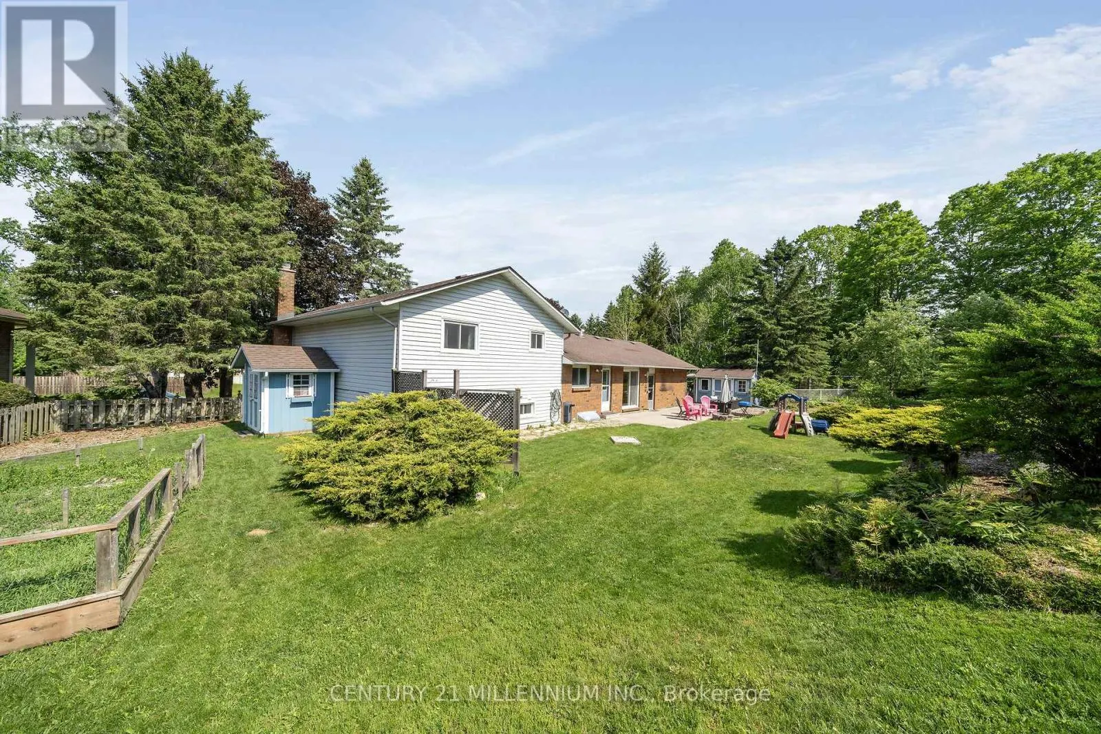 41 DOUGLAS CRESCENT