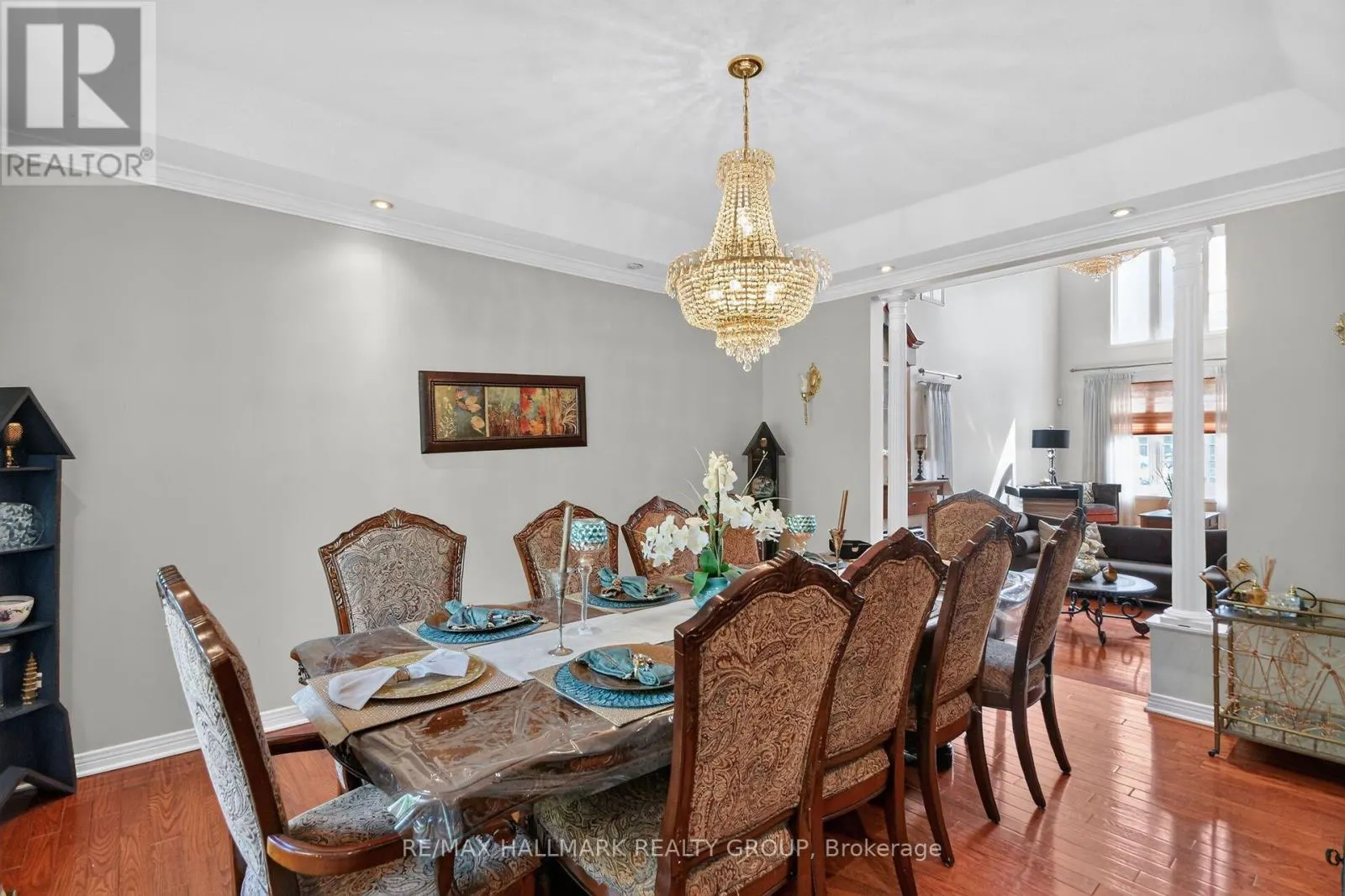 11 TAJ COURT