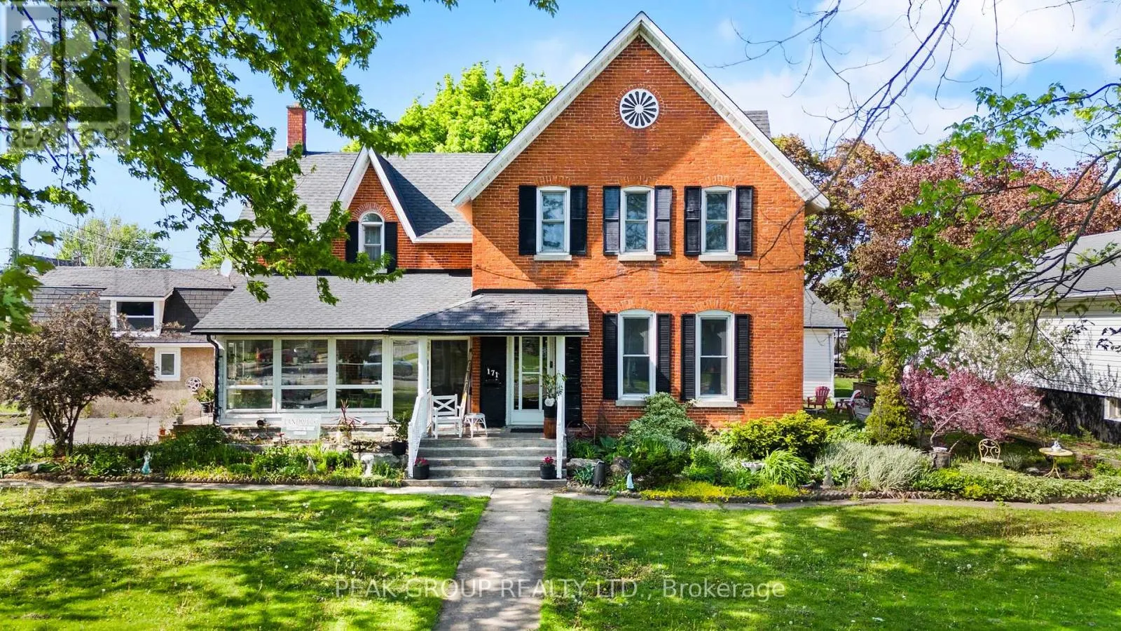 171 KILLALY STREET W