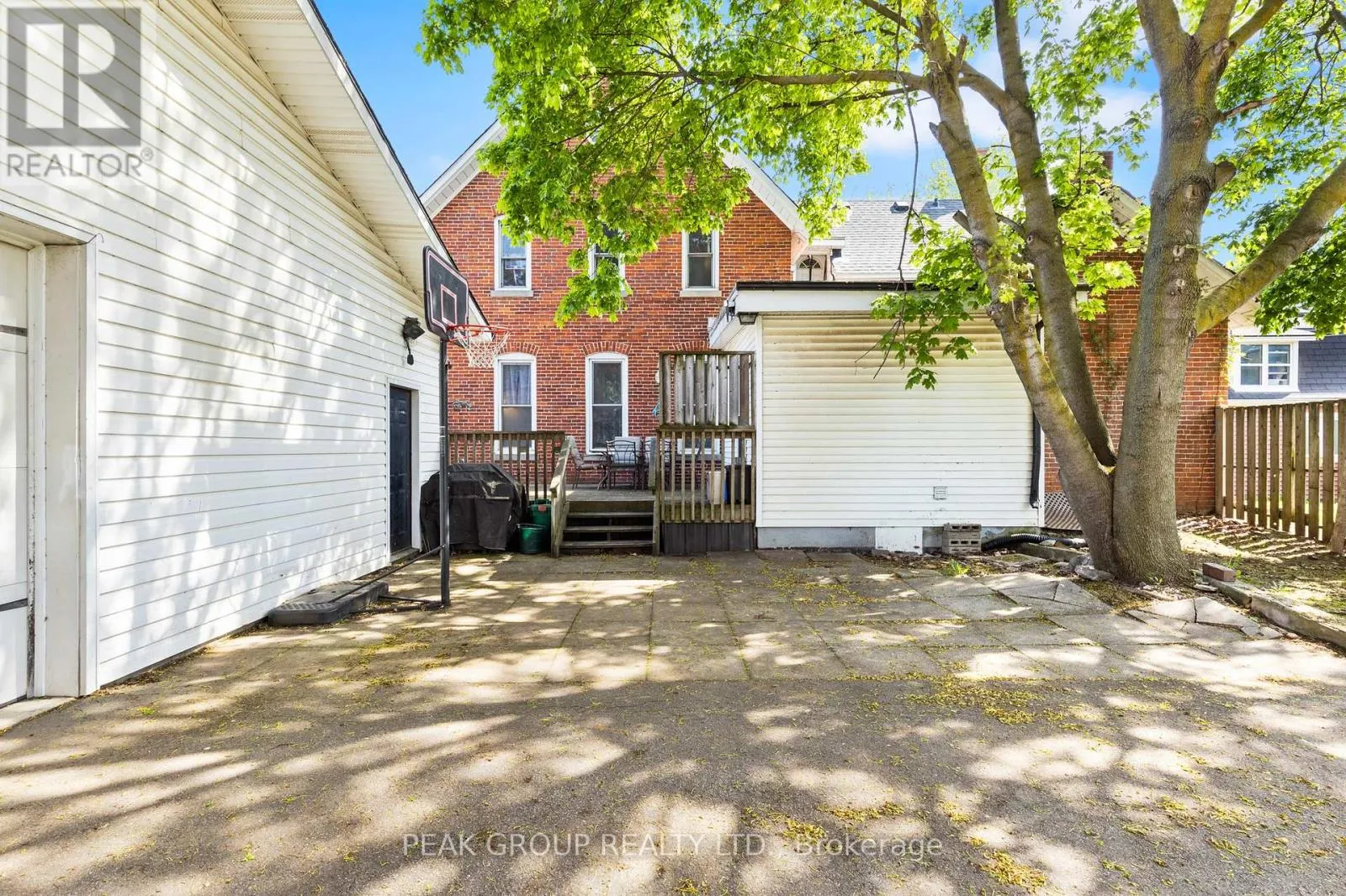 171 KILLALY STREET W