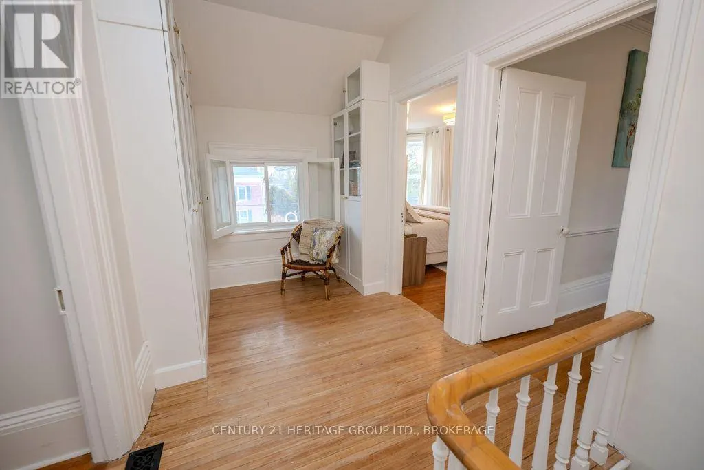 201 BRIDGE STREET W