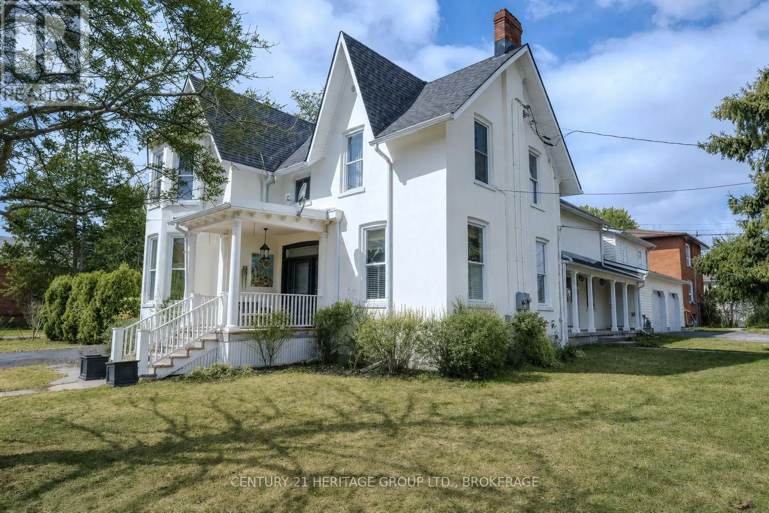 201 BRIDGE STREET W