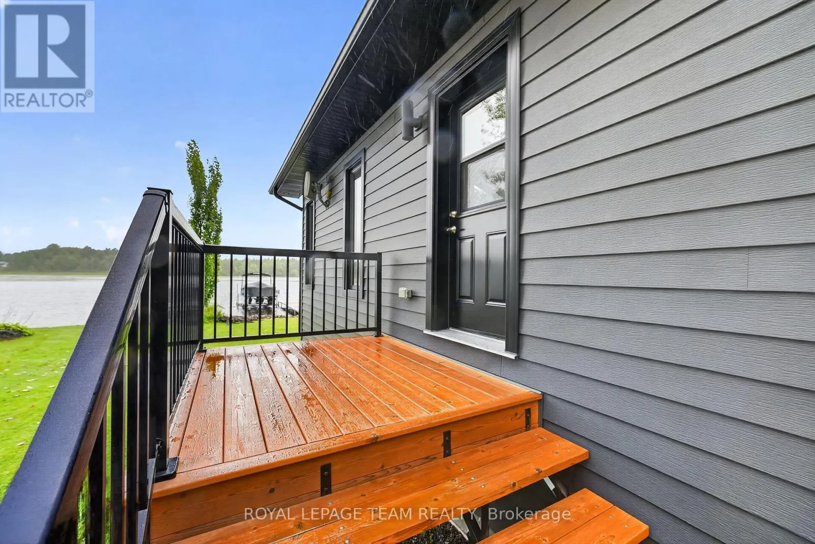 2815 GOLF COURSE LANE