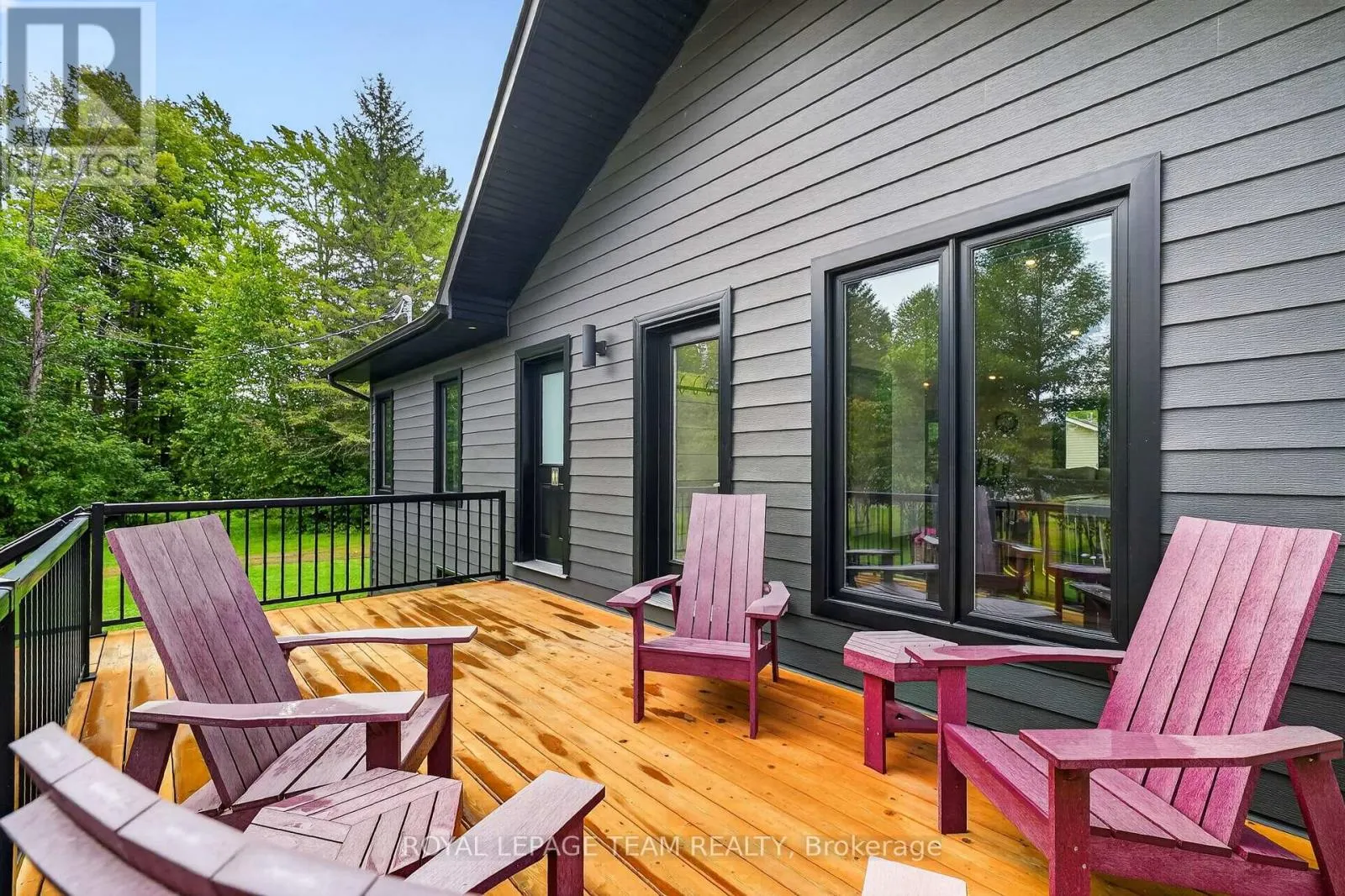 2815 GOLF COURSE LANE