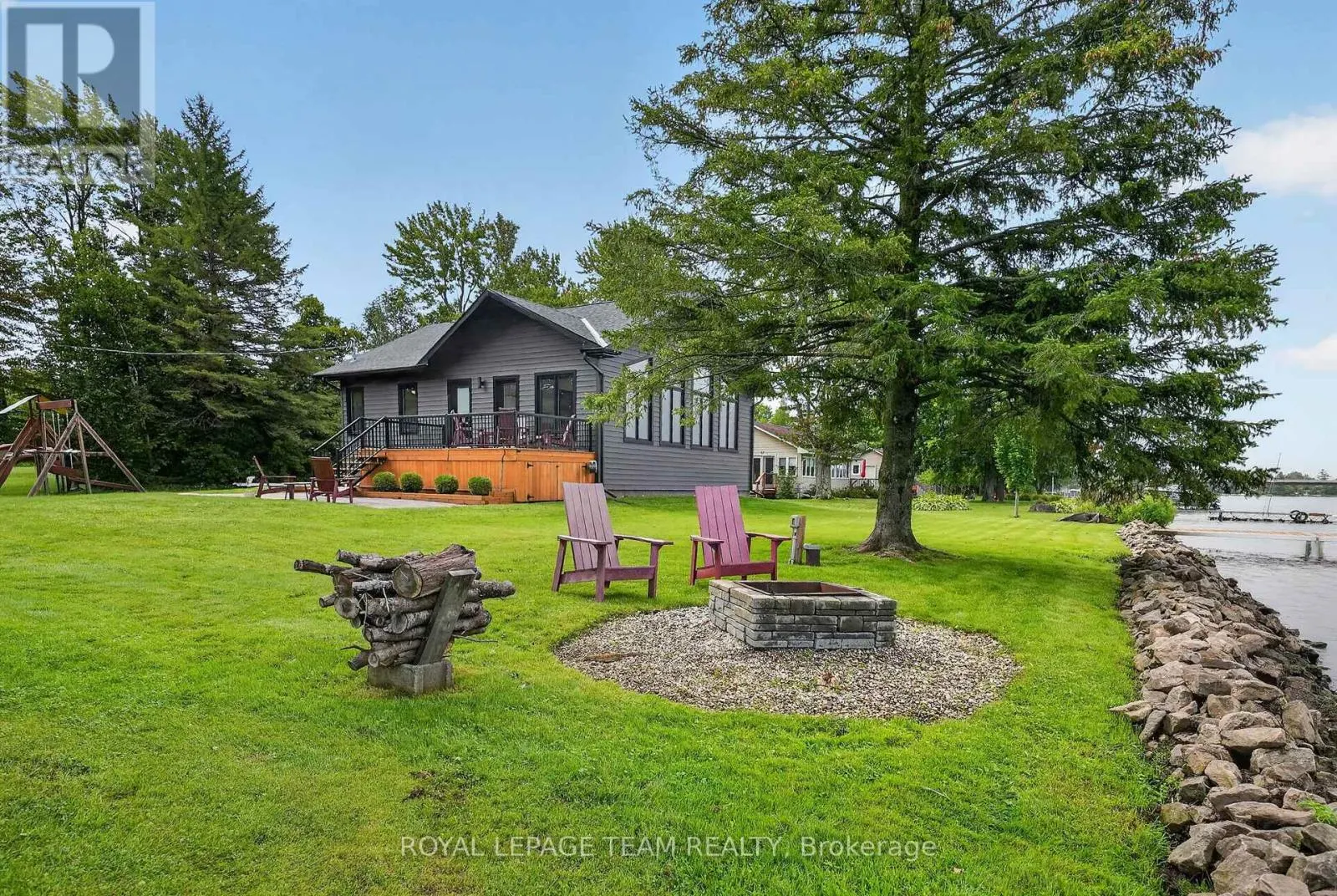 2815 GOLF COURSE LANE
