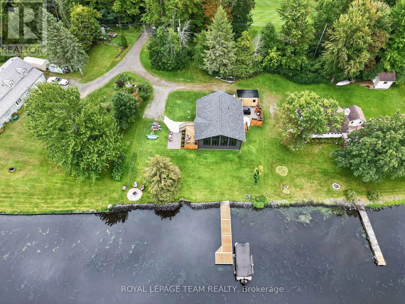 2815 GOLF COURSE LANE