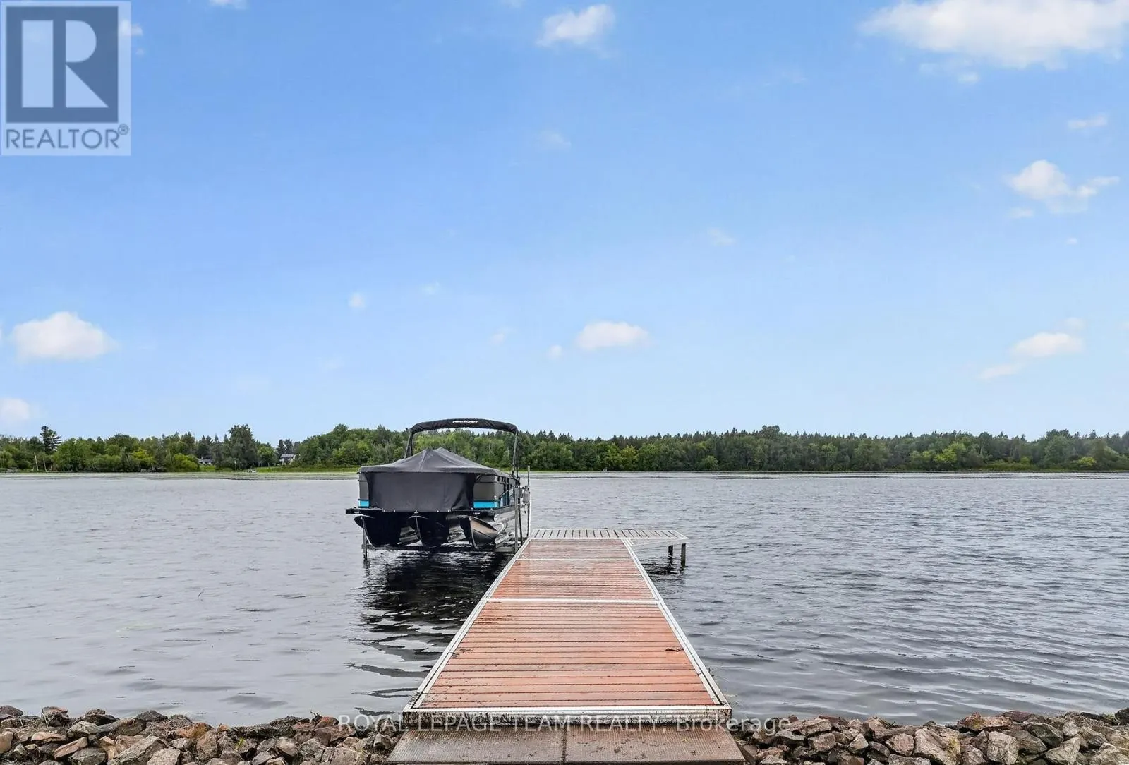 2815 GOLF COURSE LANE