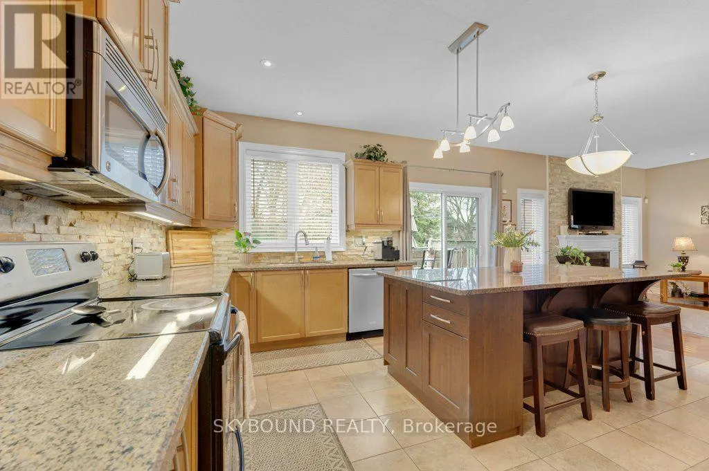 365 VALRIDGE DRIVE