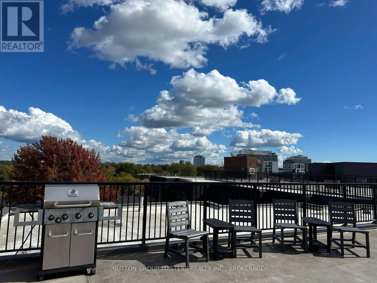 413 - 501 FRONTENAC STREET #413