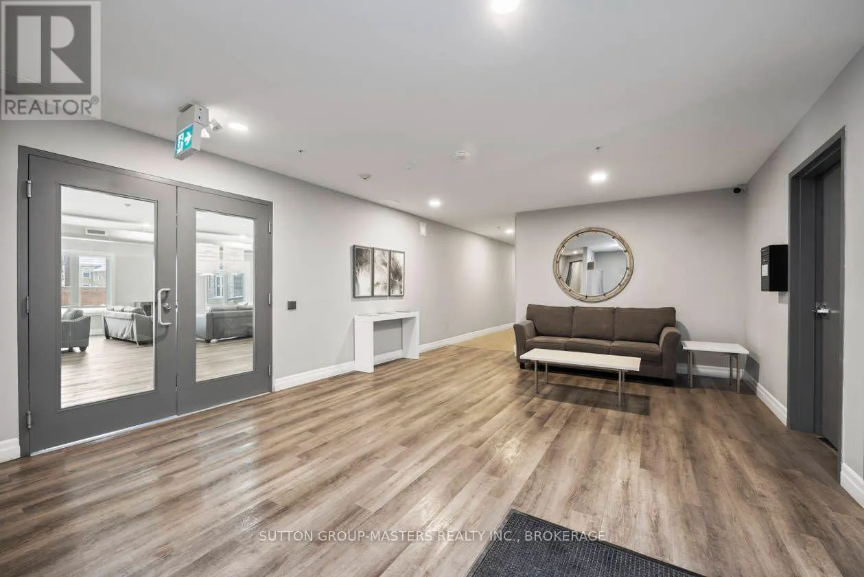 413 - 501 FRONTENAC STREET #413