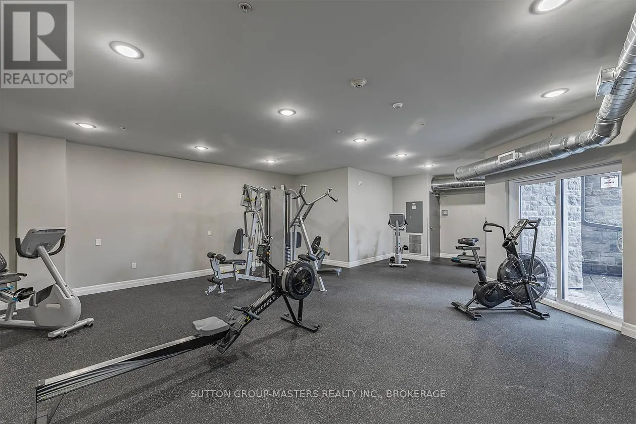 413 - 501 FRONTENAC STREET #413
