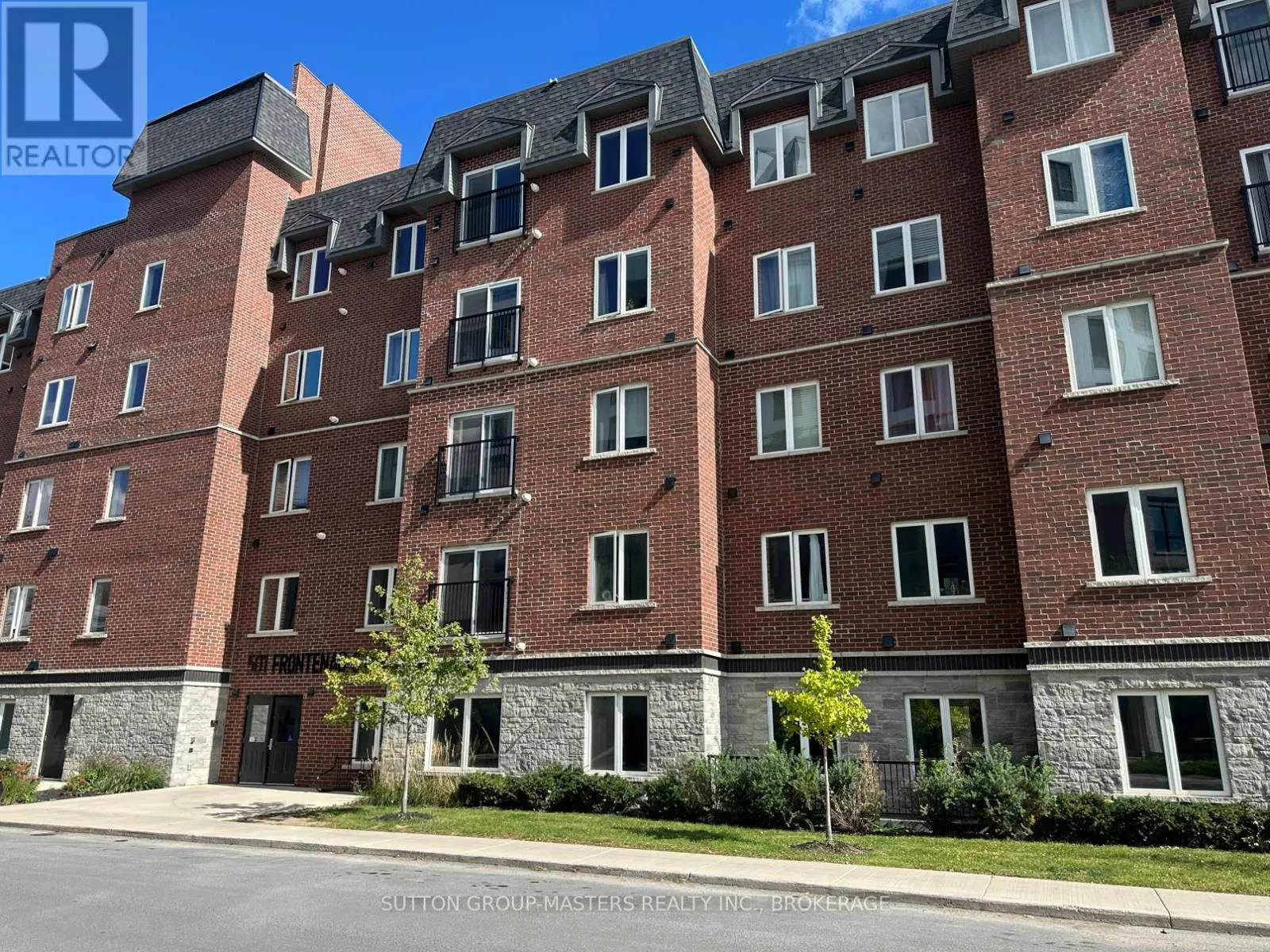 413 - 501 FRONTENAC STREET #413