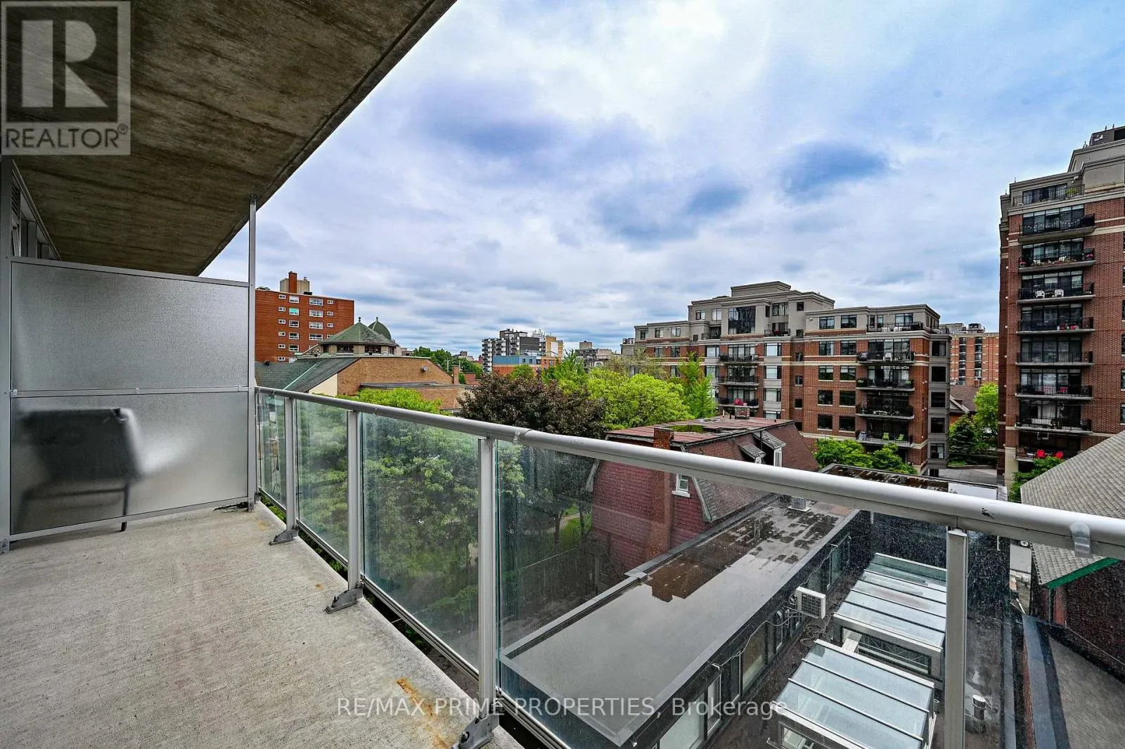 506 - 300 LISGAR STREET