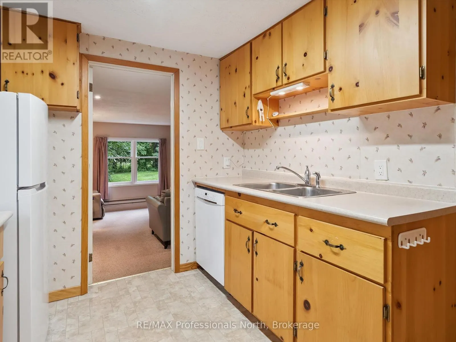 19 GLEN ACRES ROAD