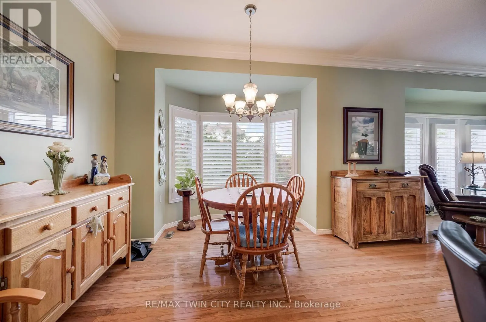 15 - 360 ERBSVILLE ROAD