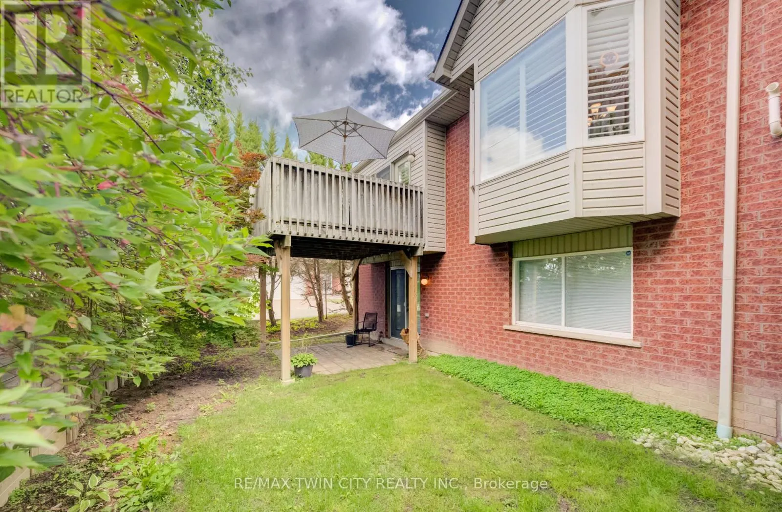 15 - 360 ERBSVILLE ROAD