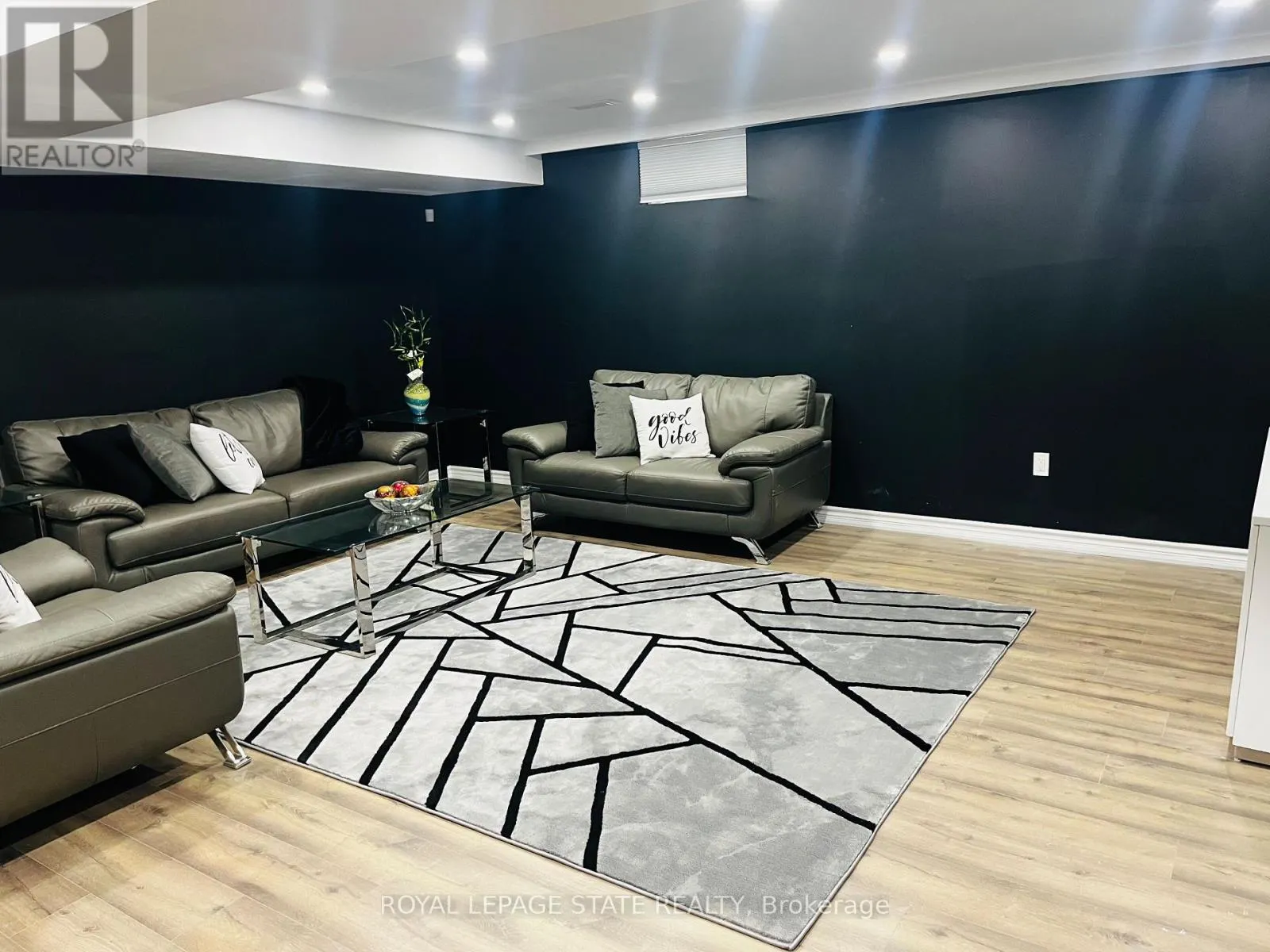 4040 STADELBAUER DRIVE