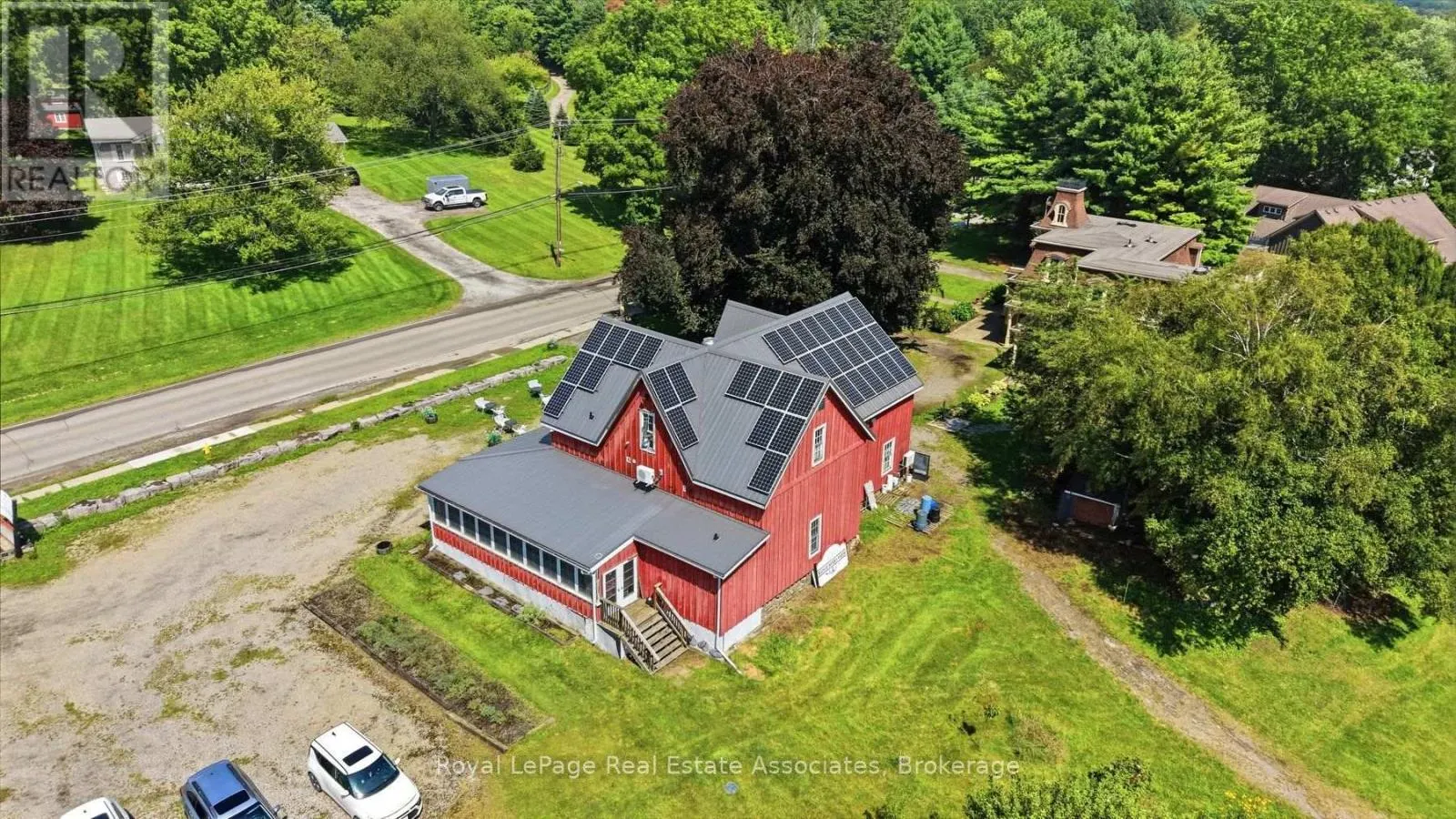 398 CANBORO ROAD