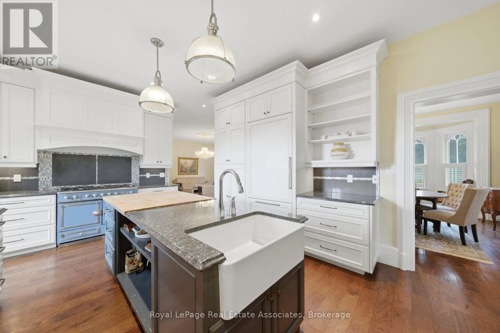 398 CANBORO ROAD