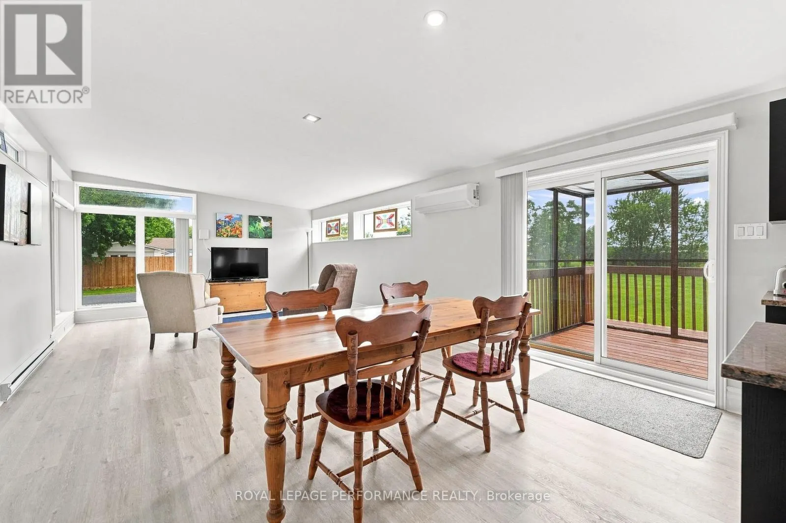 880 CONCESSION 1 ROAD