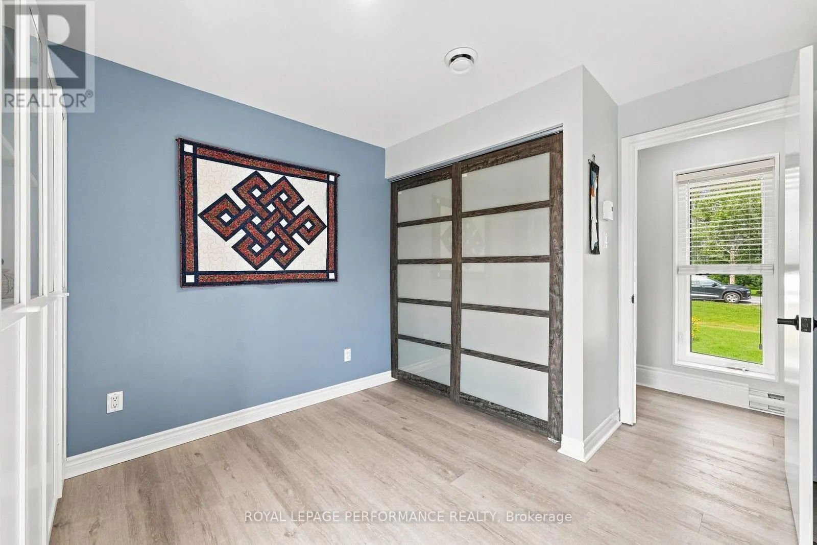 880 CONCESSION 1 ROAD