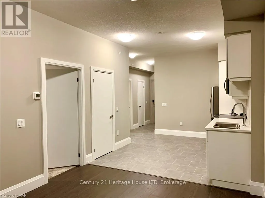 501 - 73 ARTHUR STREET S #501