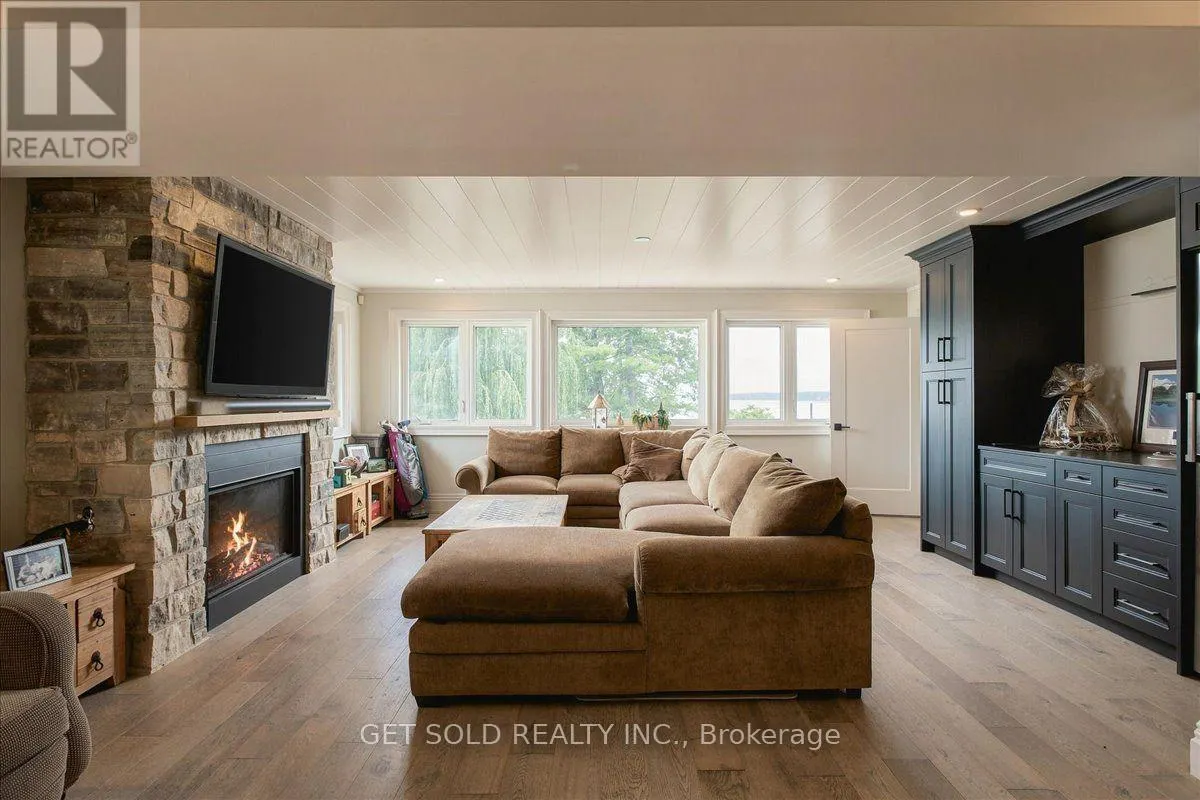 3314 BUCKHORN ROAD