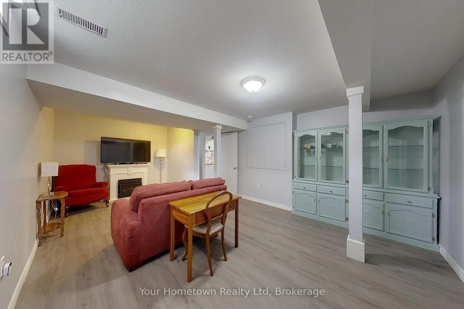 428 FLANNERY DRIVE