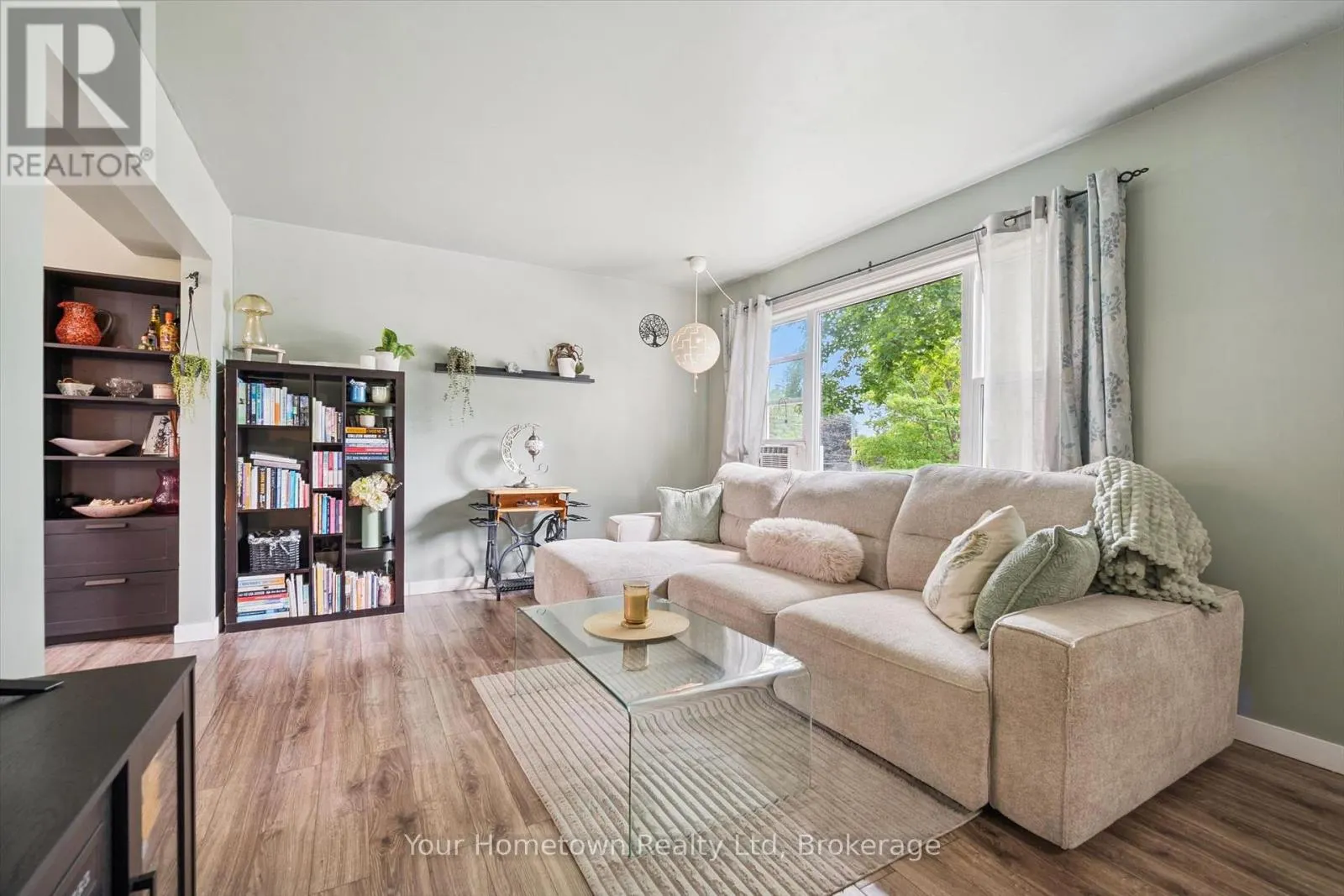 497 ST PATRICK STREET E