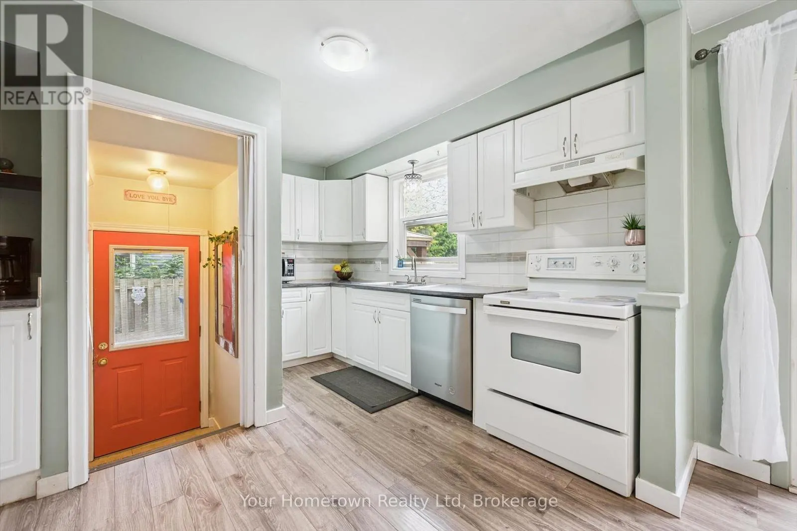 497 ST PATRICK STREET E