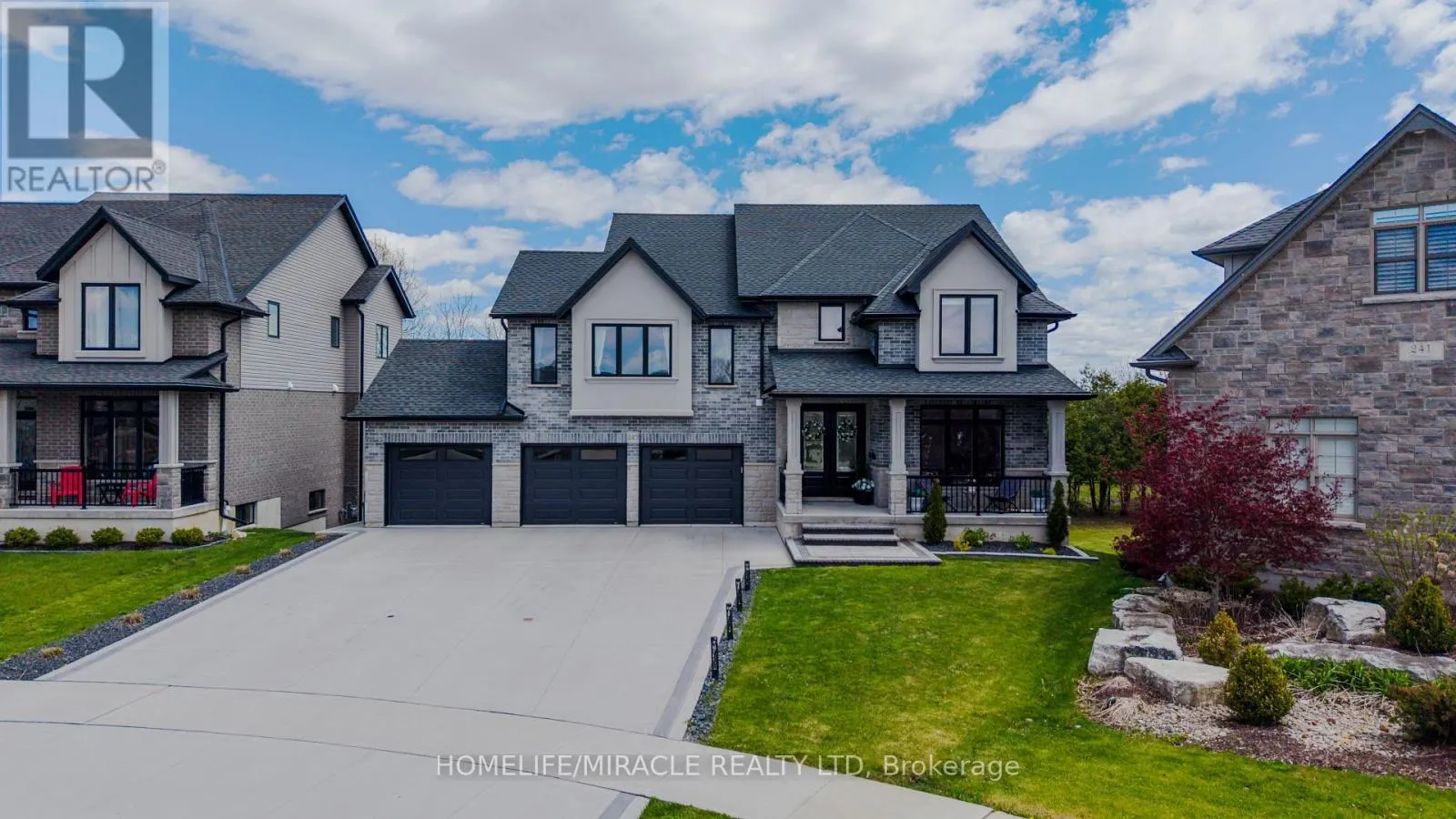 245 TAMARACK BOULEVARD