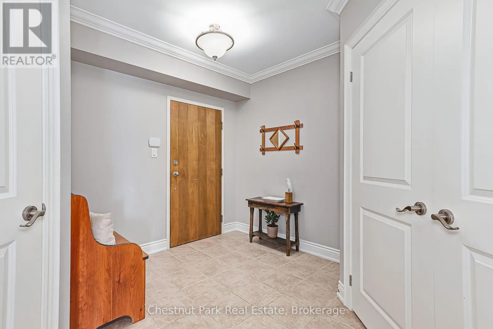 208 - 27 BEAVER STREET #208