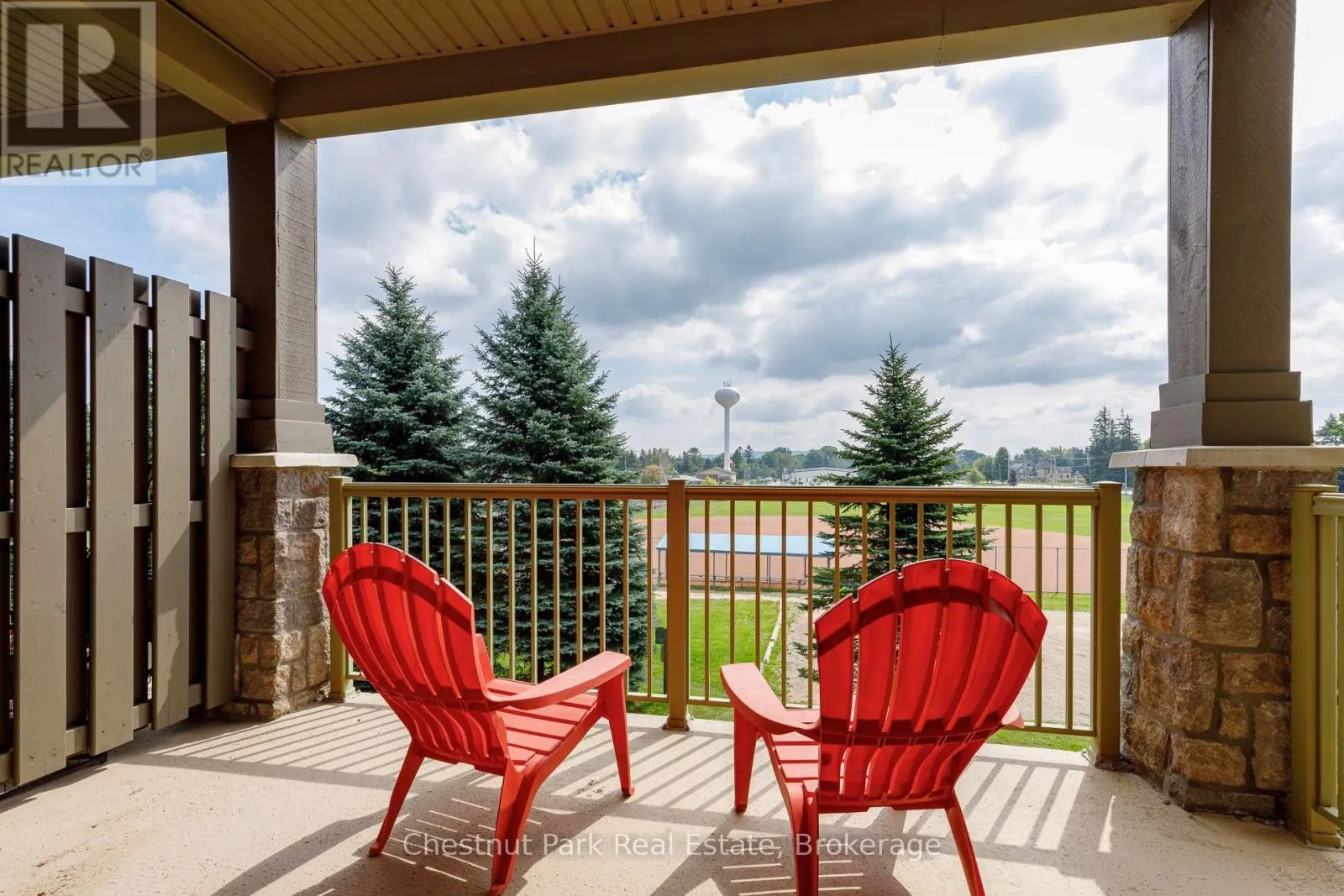 208 - 27 BEAVER STREET #208