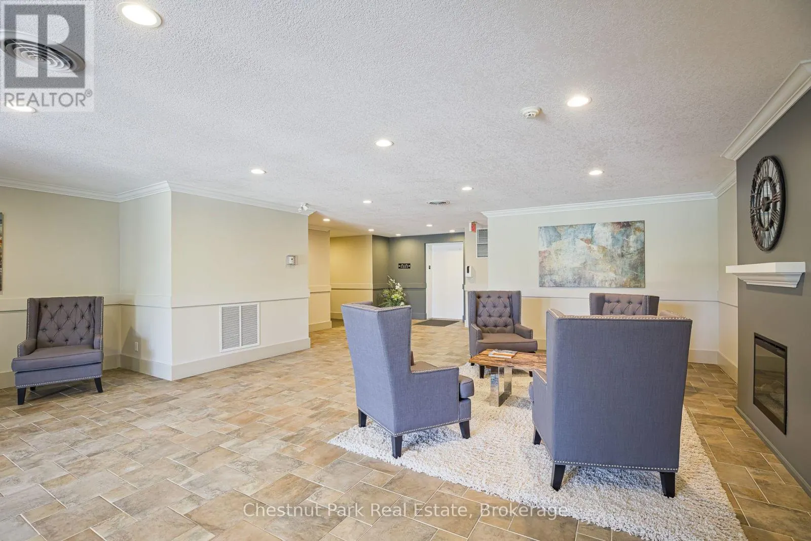 208 - 27 BEAVER STREET #208