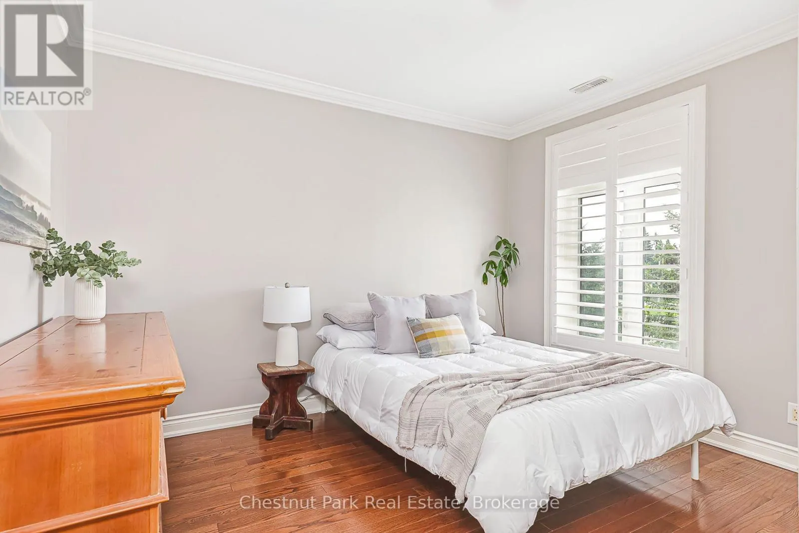 208 - 27 BEAVER STREET #208